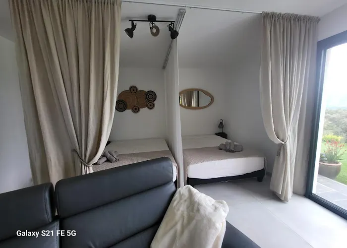 Bas De Aux Portes D'ajaccio *