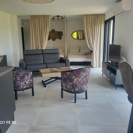 Bas De Aux Portes D'ajaccio * Alata